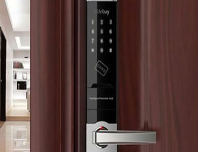 祥云24小时上门开锁公司